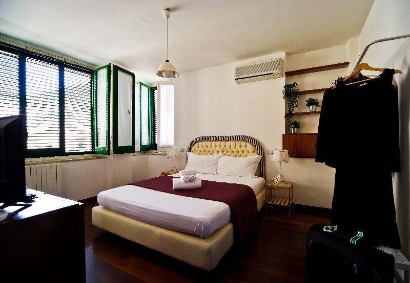 Bed And Travel Apartment Dogana Regia 15 Салерно Екстериор снимка