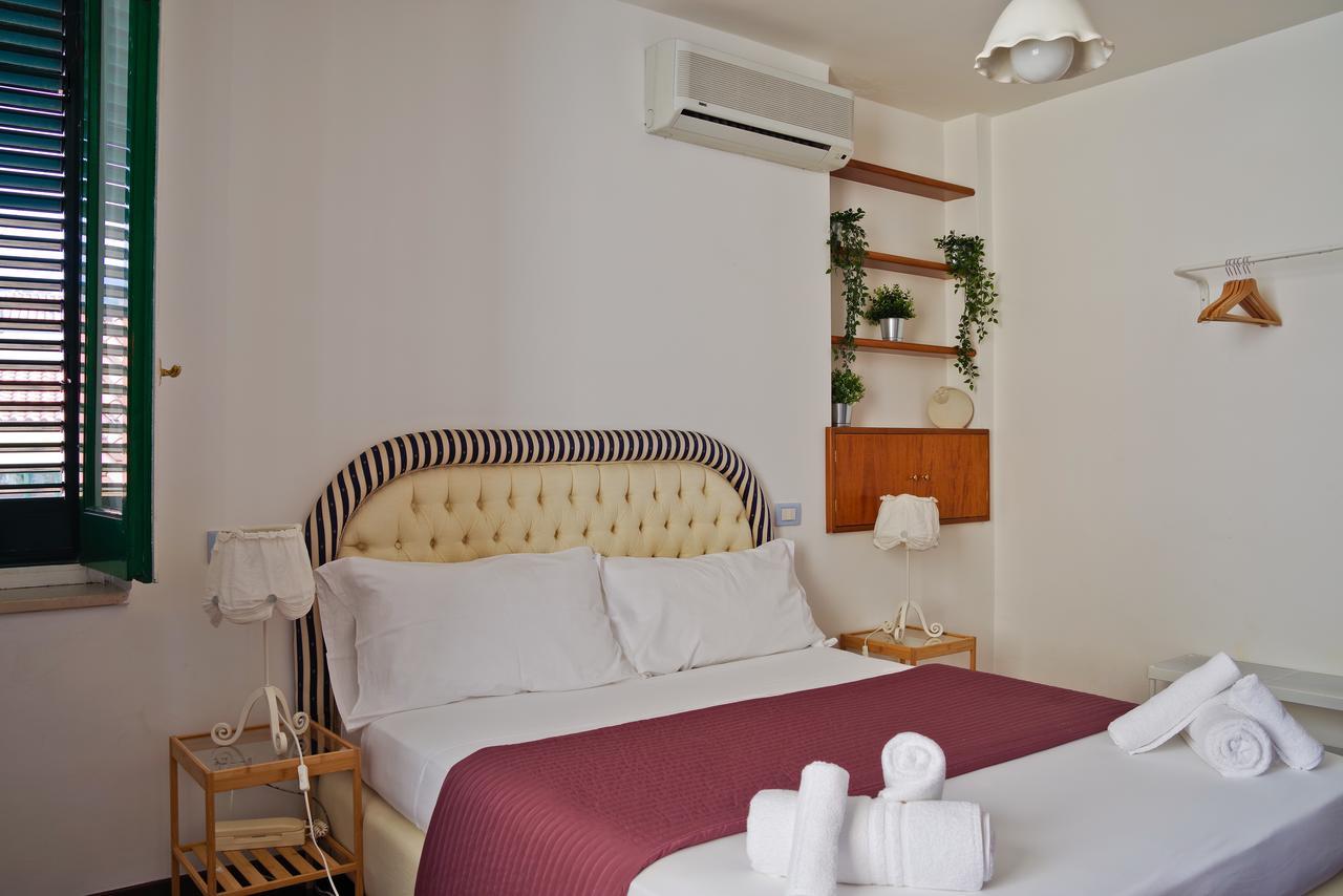 Bed And Travel Apartment Dogana Regia 15 Салерно Екстериор снимка