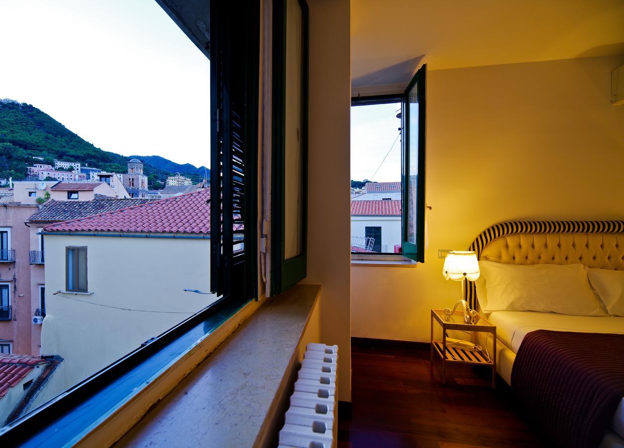 Bed And Travel Apartment Dogana Regia 15 Салерно Екстериор снимка